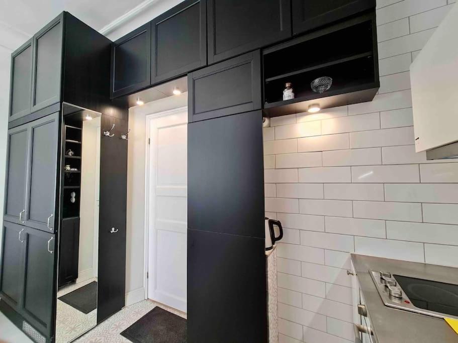 Stylish Studio In Downtown Helsinki Esterno foto